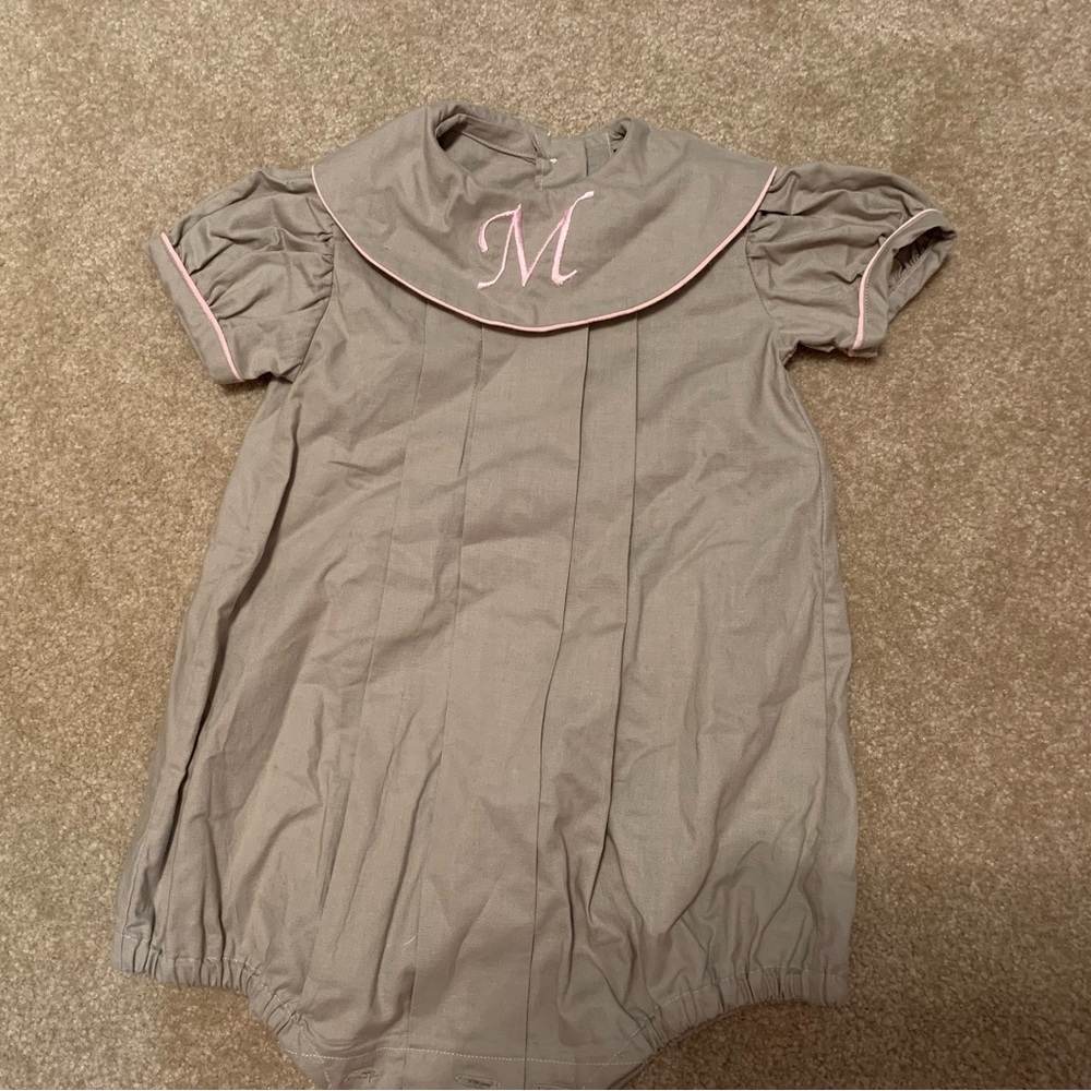 M monogram